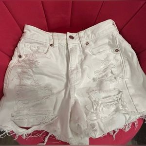 white american eagle shorts!